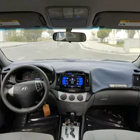 Hyundai Elantra 2010