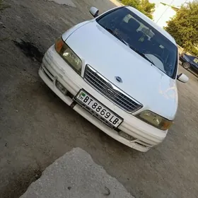 Nissan Cefiro 1994