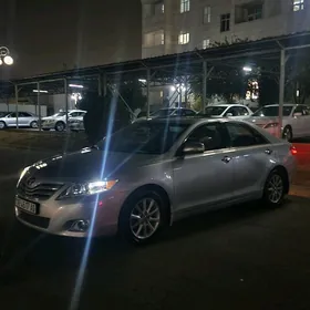 Toyota Camry 2010