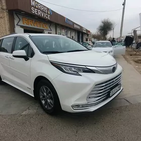 Toyota Sienna 2022