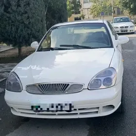 Daewoo Nubira 1999