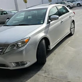 Toyota Avalon 2011