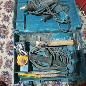 Instrument makita