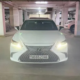 Lexus ES 350 2019