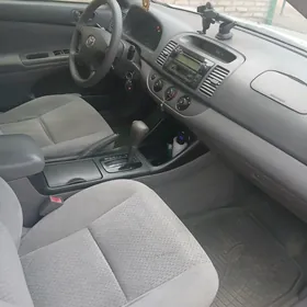 Toyota Camry 2003