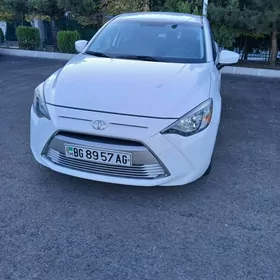 Toyota Yaris iA 2017