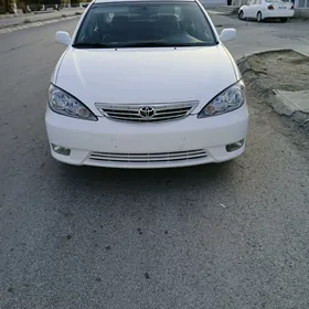 Toyota Camry 2004