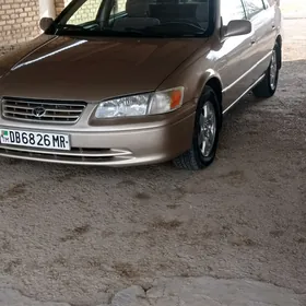 Toyota Camry 1998