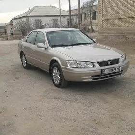 Toyota Camry 1998