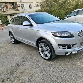 Audi Q7 2011