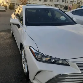 Toyota Avalon 2020