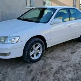 Toyota Camry 2000