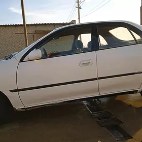 Toyota Carina 1993