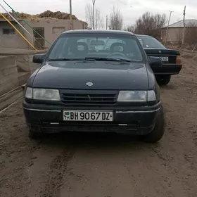 Opel Vectra 1992