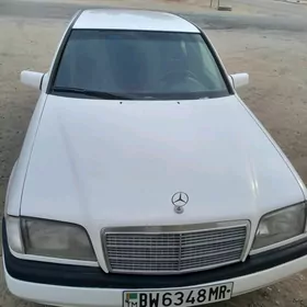 Mercedes-Benz C250 1995