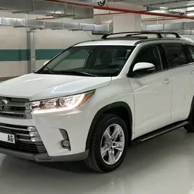 Toyota Highlander 2019