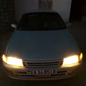 Toyota Carina 1993