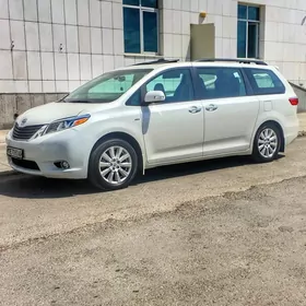 Toyota Sienna 2017