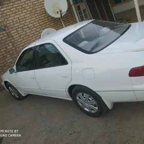 Toyota Camry 1997