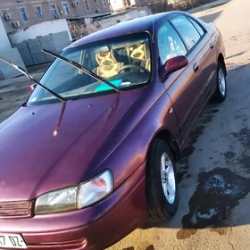 Toyota Carina 1995