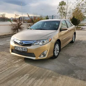 Toyota Camry 2012