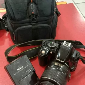 Nikon 3100