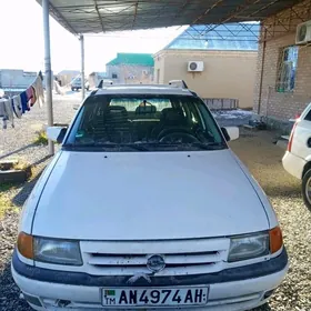 Opel Astra 1995