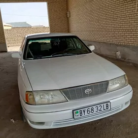 Toyota Avalon 1999