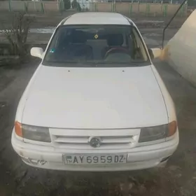 Opel Astra 1992