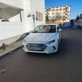 Hyundai Elantra 2016