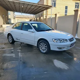 Toyota Camry 1999