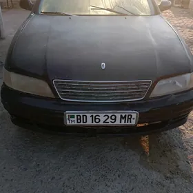 Nissan Cefiro 1995