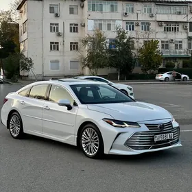 Toyota Avalon 2020