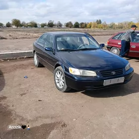 Toyota Camry 1999