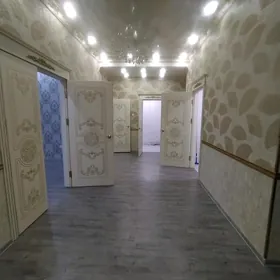 Элитка Новруз2 4этаж 3к 180м²