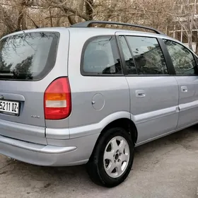 Opel Zafira 2002