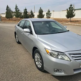 Toyota Camry 2010