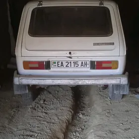 Lada Niva 1988