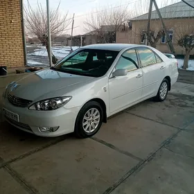 Toyota Camry 2005