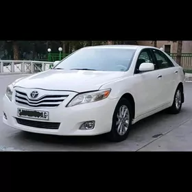 Toyota Camry 2008