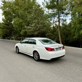 Toyota Avalon 2011