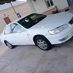 Toyota Camry 1998