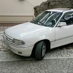 Opel Astra 1992