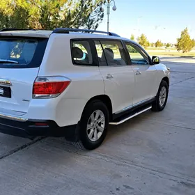 Toyota Highlander 2011