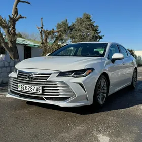 Toyota Avalon 2019