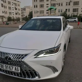 Lexus ES 350 2022