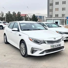 Kia Optima 2020