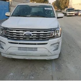 Ford Expedition 2021