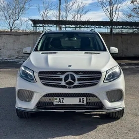 Mercedes-Benz GLE-Class 2016