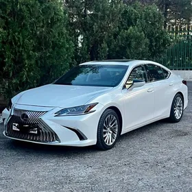 Lexus ES 350 2019